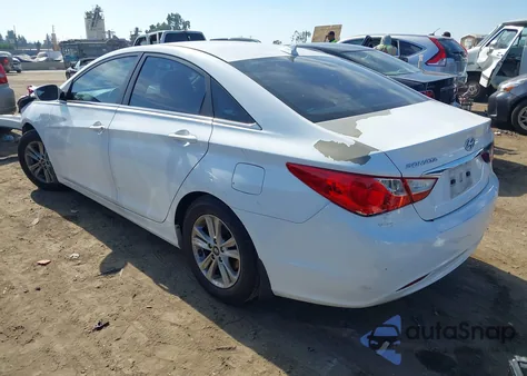2013 Hyundai Sonata Gls z USA, uszkodzony, nr VIN 5NPEB4AC7DH587757